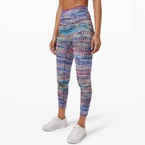 lululemon Wunder Train High-Rise Tight 25" -
Digital Oasis White Multi, Size 4
